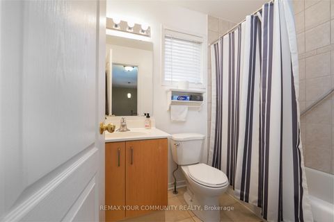 Photo 21 at 109 Collis Drive, Bayview Northeast, Aurora