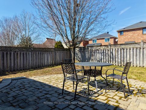 Photo 28 at 109 Collis Drive, Bayview Northeast, Aurora