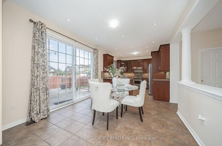 Photo 9 at 14 Alboreto Way, Credit Valley, Brampton