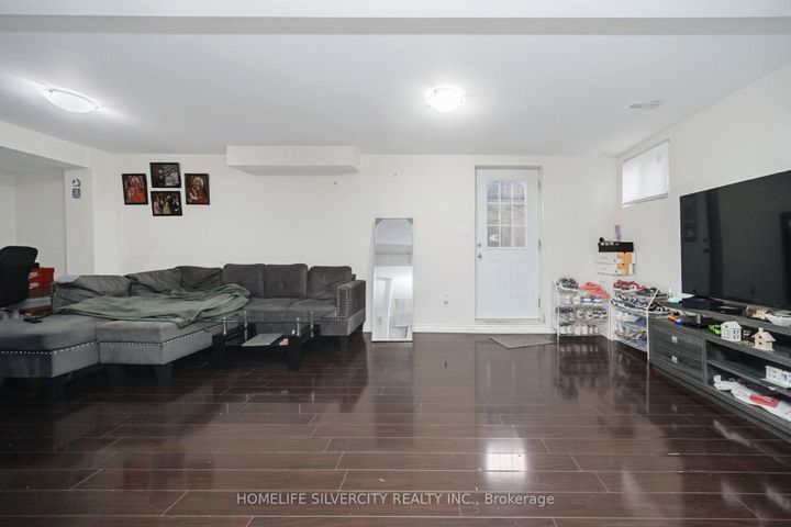 Photo 38 at 14 Alboreto Way, Credit Valley, Brampton