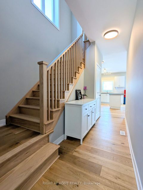 Photo 3 at 22 Westwood Avenue, Painswick South, Barrie