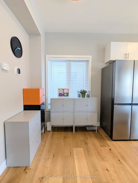 Photo 6 at 22 Westwood Avenue, Painswick South, Barrie