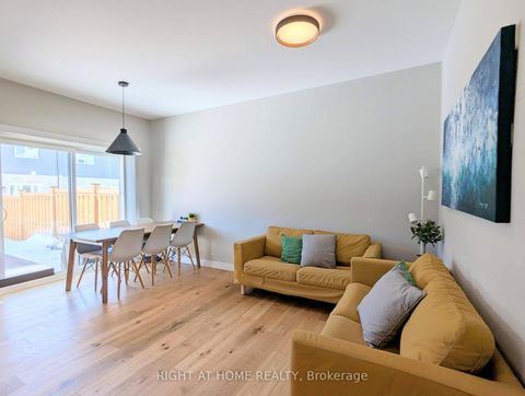 Photo 10 at 22 Westwood Avenue, Painswick South, Barrie