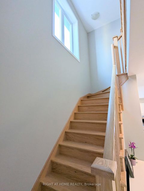 Photo 12 at 22 Westwood Avenue, Painswick South, Barrie