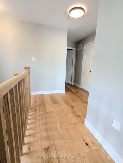 Photo 13 at 22 Westwood Avenue, Painswick South, Barrie