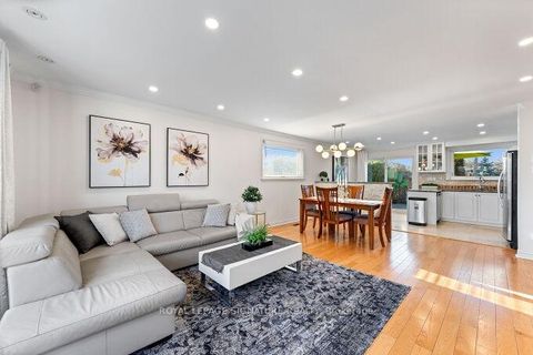 Photo 10 at 130 Carsbrooke Road, Etobicoke West Mall, Toronto