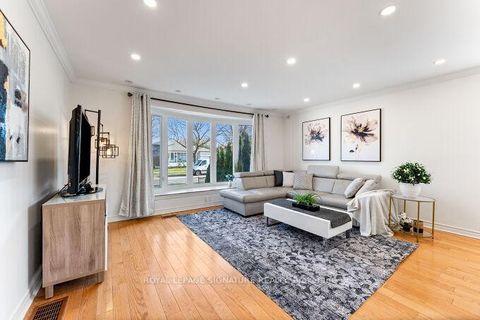 Photo 11 at 130 Carsbrooke Road, Etobicoke West Mall, Toronto