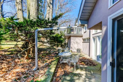 Photo 4 at 32 Edenbrook Hill, Humber Valley, Toronto