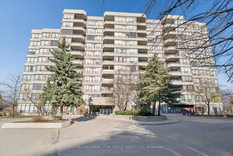 Photo 28 at 512 - 81 Townsgate Drive, Yorkhill, Vaughan