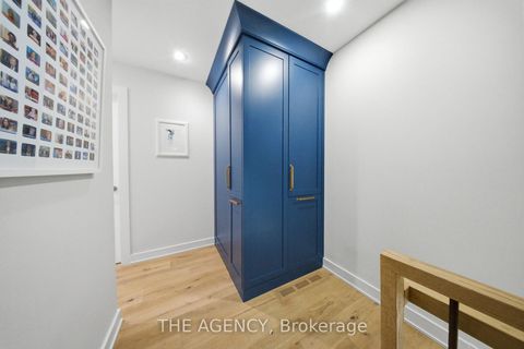 Photo 13 at 26 - 208 Niagara Street, Niagara, Toronto