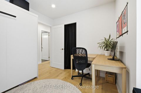 Photo 26 at 26 - 208 Niagara Street, Niagara, Toronto