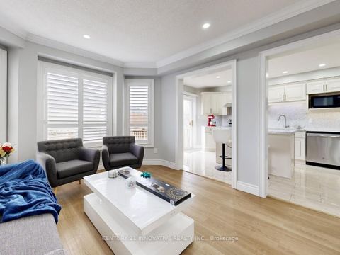 Photo 13 at 336 St Joan of Arc Avenue, Maple, Vaughan