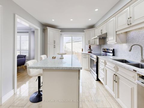 Photo 19 at 336 St Joan of Arc Avenue, Maple, Vaughan