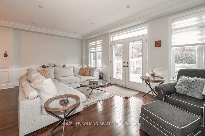 Photo 7 at 100 Falstaff Avenue, Rustic, Toronto