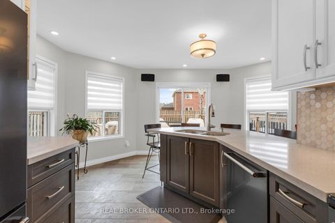 Photo 9 at 53 Taylor Drive, Bayshore, Barrie