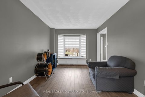 Photo 12 at 53 Taylor Drive, Bayshore, Barrie