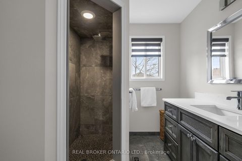 Photo 18 at 53 Taylor Drive, Bayshore, Barrie