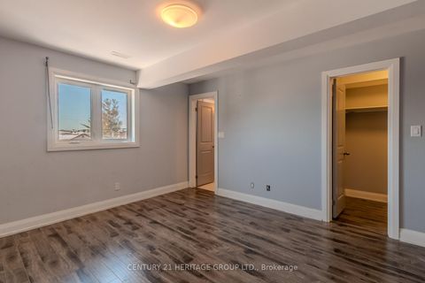 Photo 5 at 23A Jeavons Avenue, Birchmount, Toronto