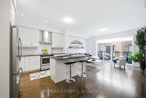 Photo 9 at 11 Fancamp Drive, Rural Vaughan, Vaughan