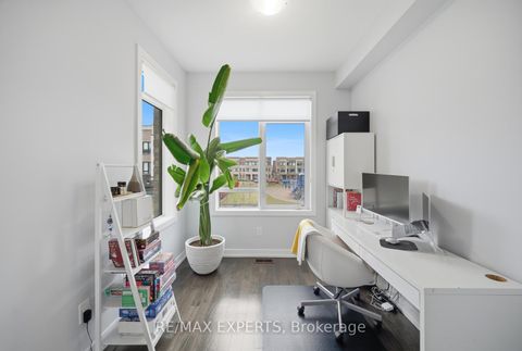 Photo 20 at 11 Fancamp Drive, Rural Vaughan, Vaughan