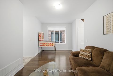 Photo 37 at 11 Fancamp Drive, Rural Vaughan, Vaughan