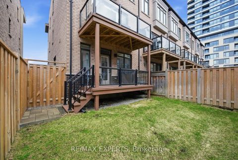 Photo 43 at 11 Fancamp Drive, Rural Vaughan, Vaughan