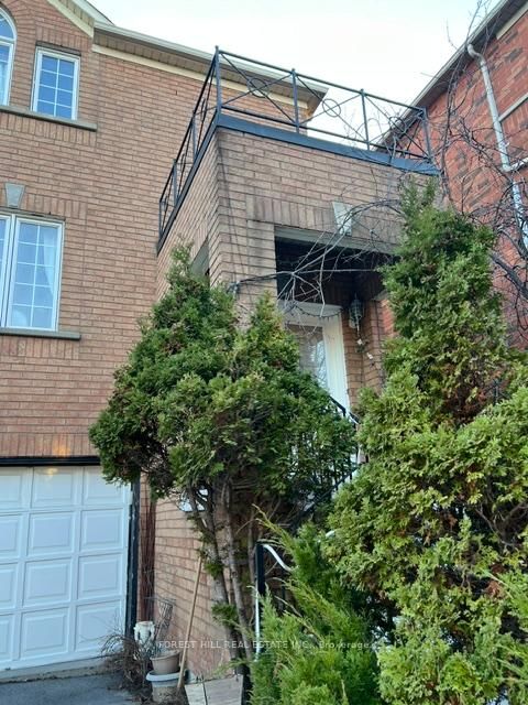 Photo 2 at 54 Timberview Drive, Patterson, Vaughan