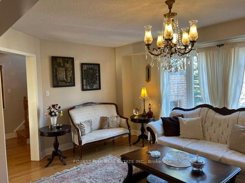 Photo 4 at 54 Timberview Drive, Patterson, Vaughan