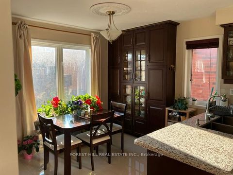 Photo 14 at 54 Timberview Drive, Patterson, Vaughan