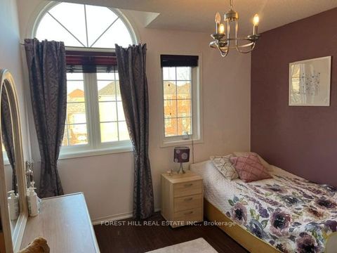 Photo 16 at 54 Timberview Drive, Patterson, Vaughan