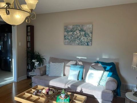 Photo 25 at 54 Timberview Drive, Patterson, Vaughan