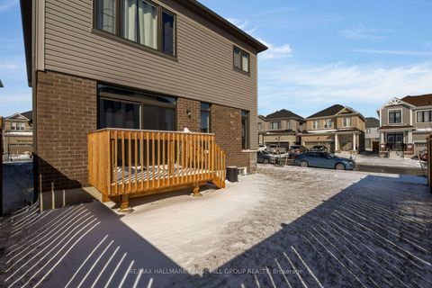 Photo 2 at 52 Durham Avenue, Rural Barrie Southeast, Barrie