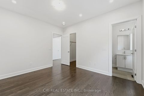 Photo 8 at 392 Farrell Road, Patterson, Vaughan