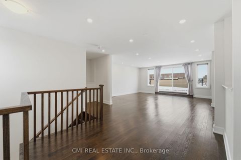 Photo 15 at 392 Farrell Road, Patterson, Vaughan