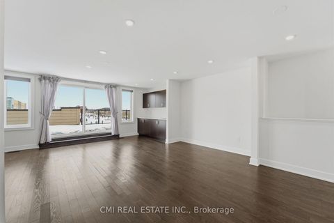 Photo 16 at 392 Farrell Road, Patterson, Vaughan