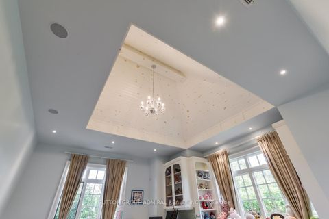 Photo 7 at 66 Scotch Valley Drive, King City, King