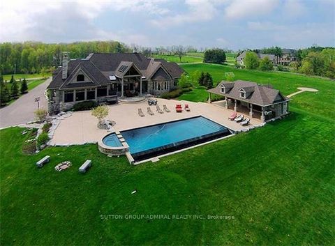 Photo 10 at 66 Scotch Valley Drive, King City, King