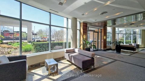 Photo 25 at 209 - 228 Queens Quay W, Waterfront Communities C1, Toronto