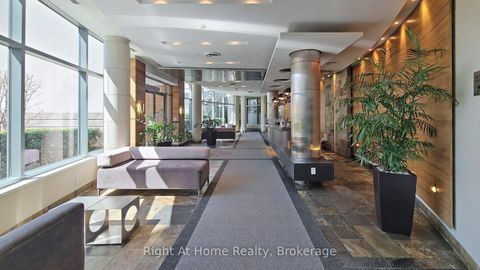 Photo 28 at 209 - 228 Queens Quay W, Waterfront Communities C1, Toronto
