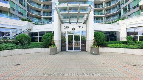 Photo 34 at 209 - 228 Queens Quay W, Waterfront Communities C1, Toronto