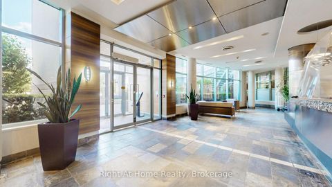 Photo 35 at 209 - 228 Queens Quay W, Waterfront Communities C1, Toronto