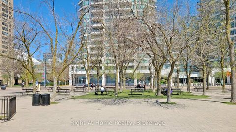 Photo 41 at 209 - 228 Queens Quay W, Waterfront Communities C1, Toronto