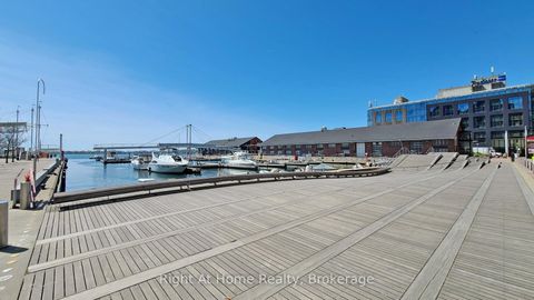 Photo 42 at 209 - 228 Queens Quay W, Waterfront Communities C1, Toronto