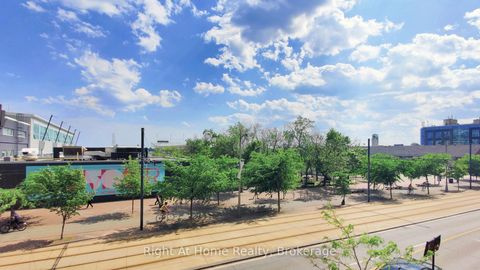 Photo 44 at 209 - 228 Queens Quay W, Waterfront Communities C1, Toronto