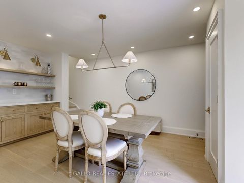 Photo 7 at 46 Mcgill Street, Yonge Corridor, Toronto