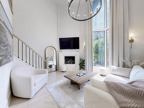 Photo 8 at 46 Mcgill Street, Yonge Corridor, Toronto