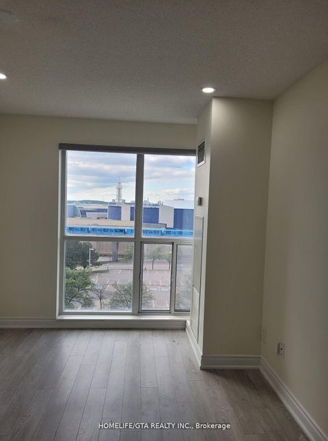 Photo 4 at 602 - 70 Town Centre Court, Bendale, Toronto