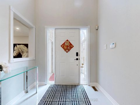 Photo 2 at 5 Jardin Hill Court, Hillcrest Village, Toronto