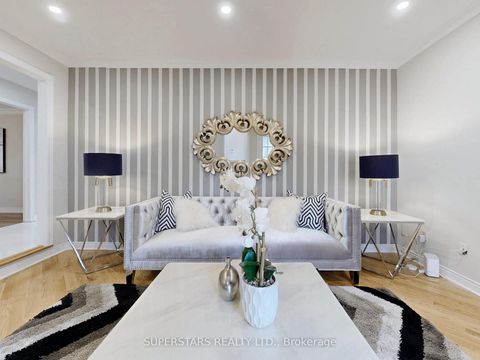 Photo 4 at 5 Jardin Hill Court, Hillcrest Village, Toronto