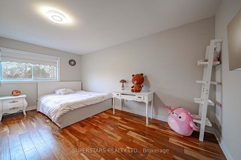 Photo 32 at 5 Jardin Hill Court, Hillcrest Village, Toronto